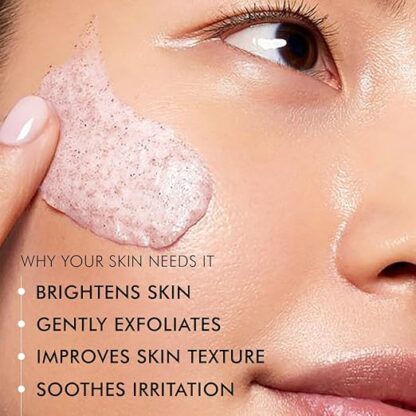 Mcaffeine Berries Brightening Coffee Face Scrub For Glowing Skin - Image 2
